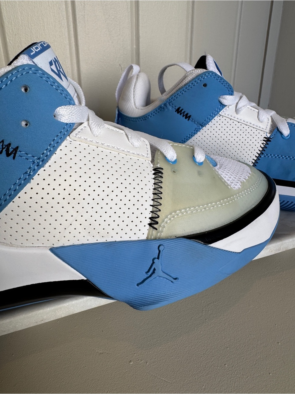 Air Jordan One Take 5 'White Legend Blue' Kids Basketball Shoes Size 5Y - Picture 9 of 12